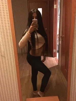 Камила Камила